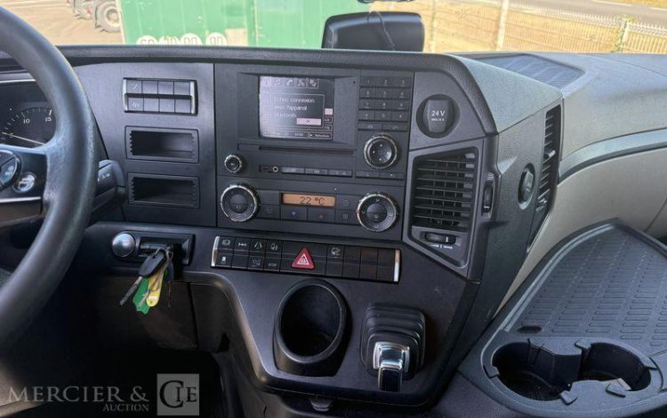 MERCEDES ACTROS 1845 VERT EZ-298-DC