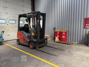 FENWICK CHARIOT ELEVATEUR H16T-01 – AN 2015 – CAP 1T600 – NON-ROULANT – 13951 HEURES ORA F51384