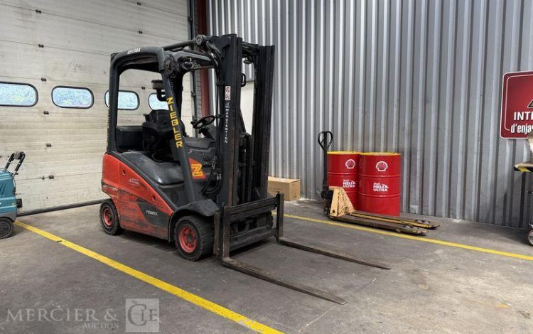 FENWICK CHARIOT ELEVATEUR H16T-01 – AN 2015 – CAP 1T600 – NON-ROULANT – 13951 HEURES ORA F51384