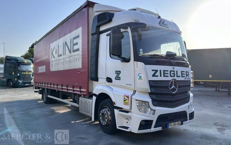 MERCEDES ACTROS 1842 CAISSE HAYON BLANC FB-250-CB