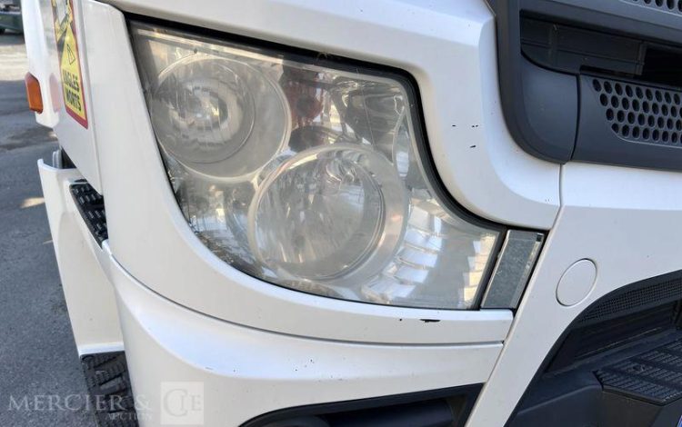 MERCEDES ACTROS 1842 CAISSE HAYON BLANC FB-250-CB