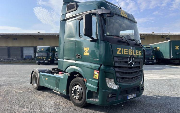 MERCEDES ACTROS 1845 VERT FB-453-XC