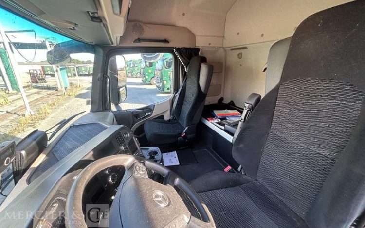 MERCEDES ACTROS 1843 BLANC FC-313-TM