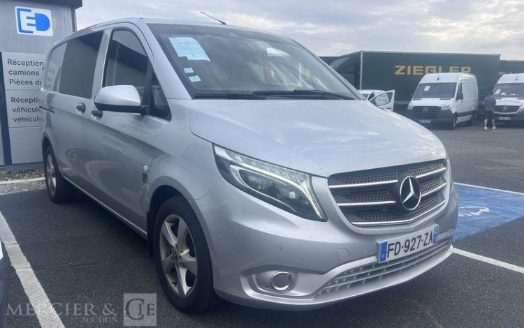 MERCEDES Vito GRIS FD-927-ZA