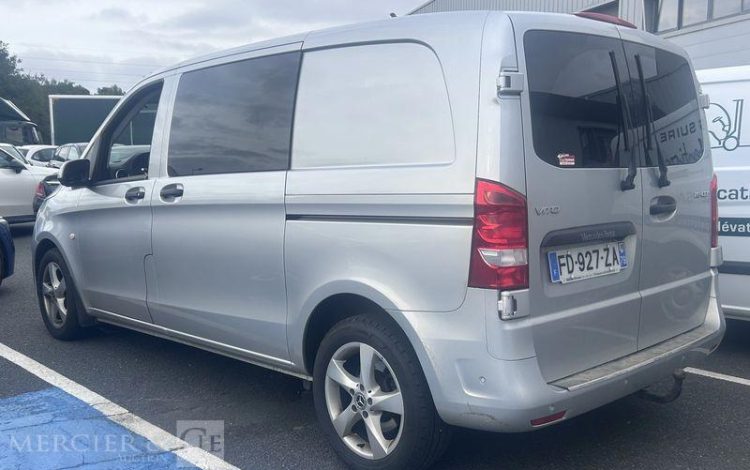 MERCEDES Vito GRIS FD-927-ZA