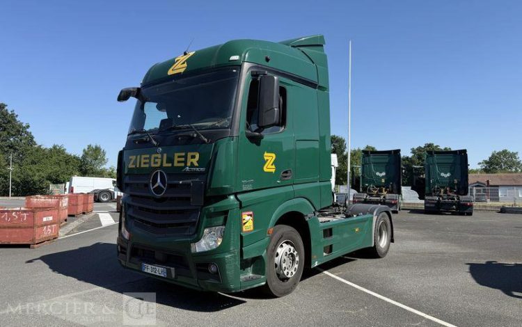 MERCEDES ACTROS 1845 VERT FF-312-LH