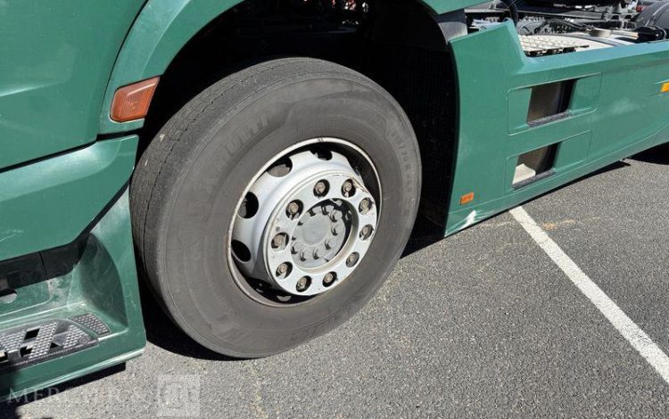 MERCEDES ACTROS 1845 VERT FF-312-LH