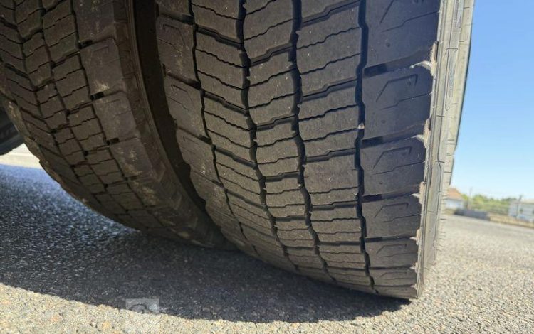 MERCEDES ACTROS 1845 VERT FF-312-LH