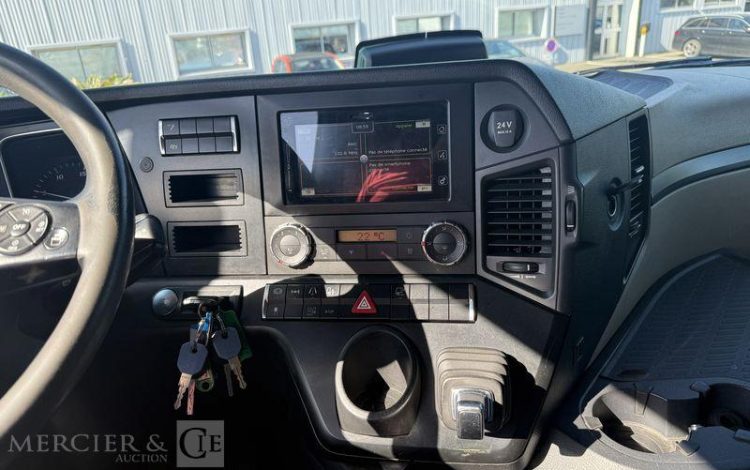 MERCEDES ACTROS 1845 VERT FF-499-MY