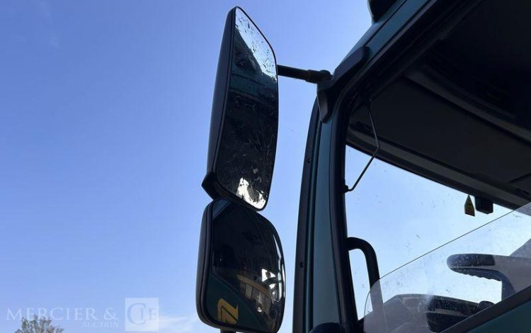 MERCEDES ATEGO 1324 CAISSE HAYON VERT FG-196-SE