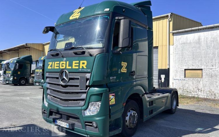 MERCEDES ACTROS 1845 VERT FG-640-DX