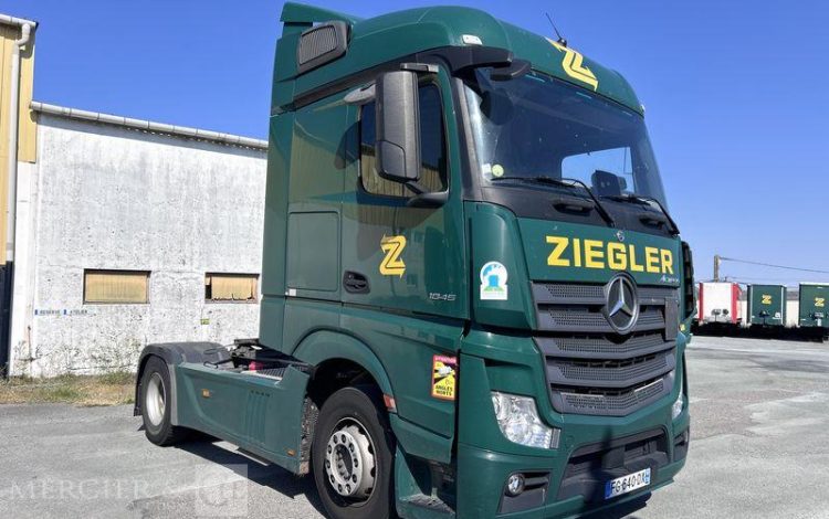 MERCEDES ACTROS 1845 VERT FG-640-DX