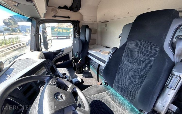 MERCEDES ACTROS 1845 VERT FG-640-DX