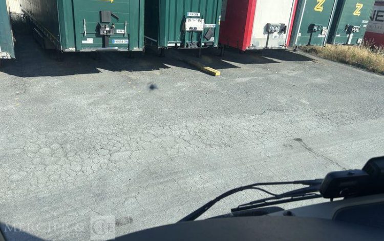 MERCEDES ACTROS 1845 VERT FG-648-DX