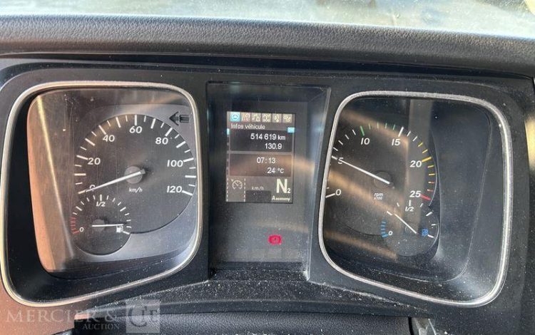 MERCEDES ACTROS 1845 VERT FG-663-DX