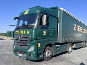 MERCEDES ACTROS 1845 VERT FH-145-NN
