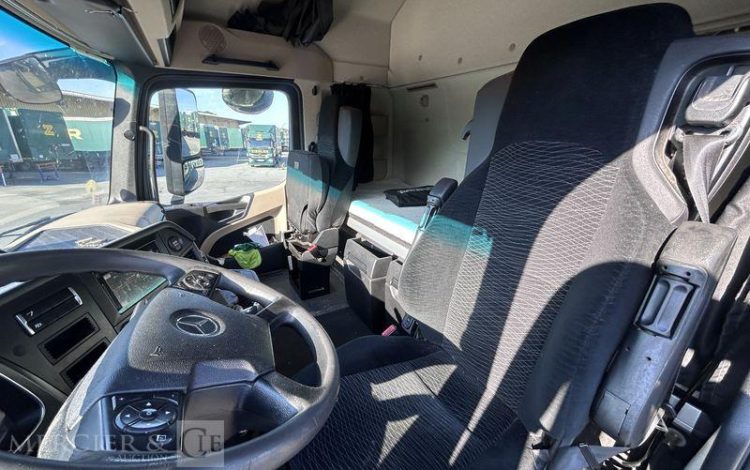 MERCEDES ACTROS 1845 VERT FH-145-NN