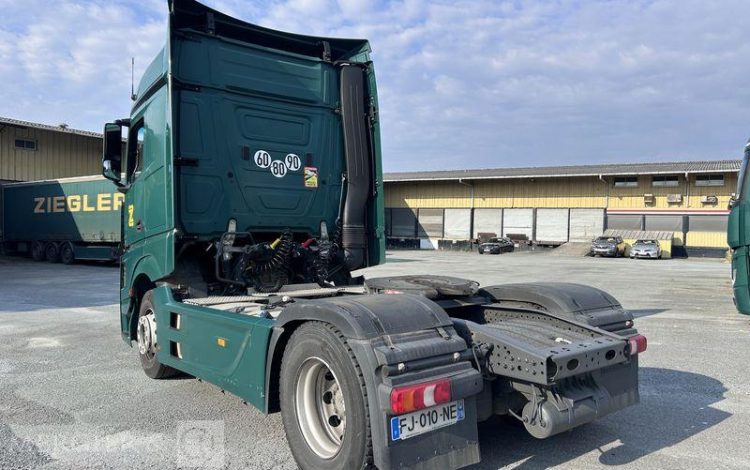 MERCEDES ACTROS 1845 VERT FJ-010-NE