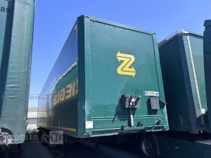 LECITRAILER SREM FOURGON 27T HAYON  3 ESSIEUX VERT FK-078-GM