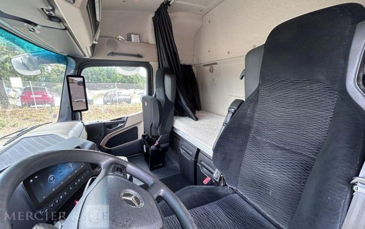 MERCEDES ACTROS 1845 VERT FM-519-KV