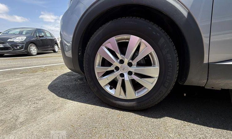 PEUGEOT 3008 GRIS FM-841-ZT