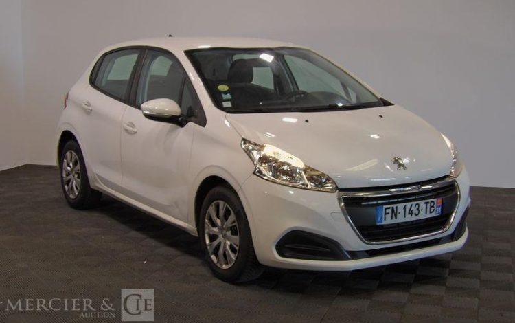 PEUGEOT 208 BLANC FN-143-TB