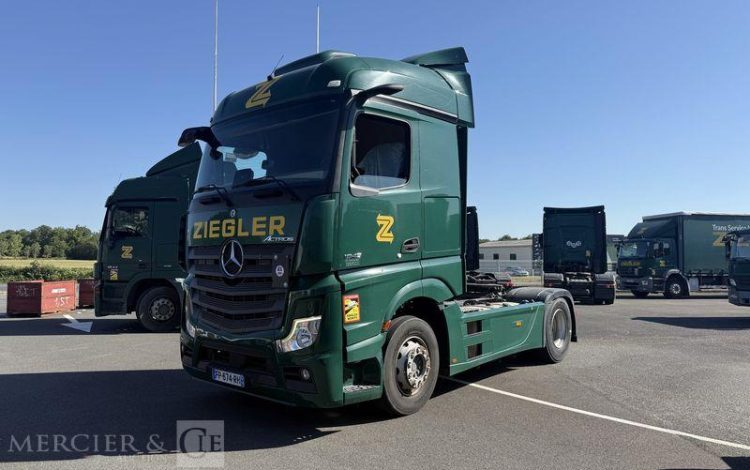 MERCEDES ACTROS 1845 VERT FP-674-RH