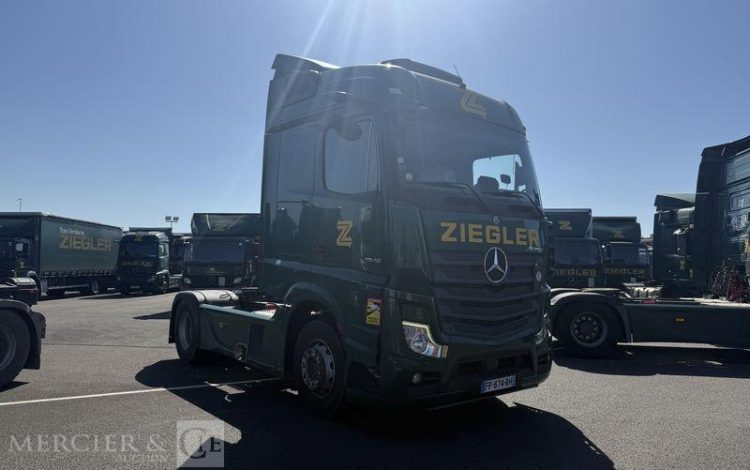 MERCEDES ACTROS 1845 VERT FP-674-RH