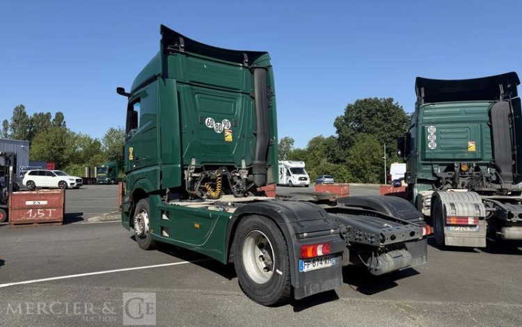 MERCEDES ACTROS 1845 VERT FP-674-RH