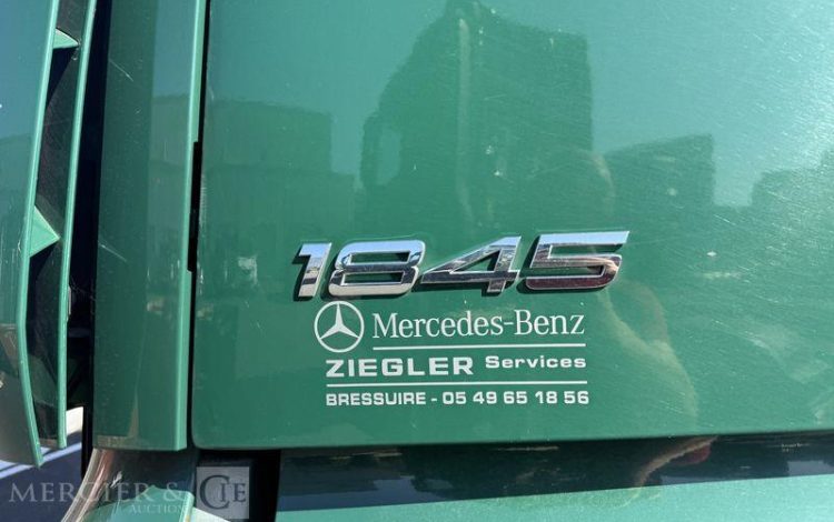 MERCEDES ACTROS 1845 VERT FP-674-RH