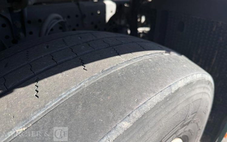 MERCEDES ACTROS 1845 VERT FP-674-RH