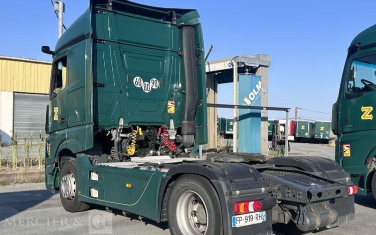 MERCEDES ACTROS 1845 VERT FP-919-RH