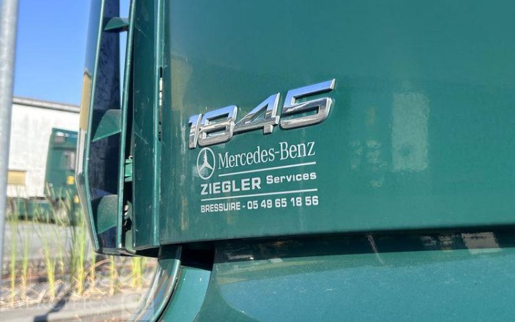 MERCEDES ACTROS 1845 VERT FP-919-RH