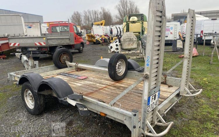 ECIM REMORQUE PORTE ENGIN 2 ESSIEUX – PTAC 3,5 TONNES – ANNEE 2020  FQ-210-AY