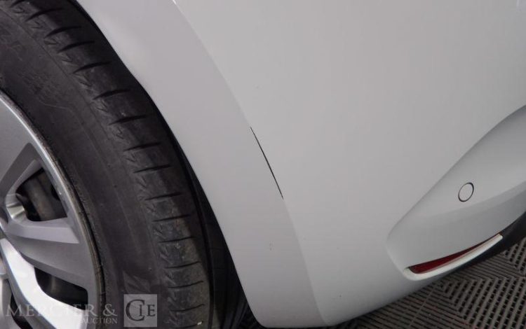 RENAULT CLIO V STE SCE 75CH AIR NAV 5P BLANC FS-719-AD
