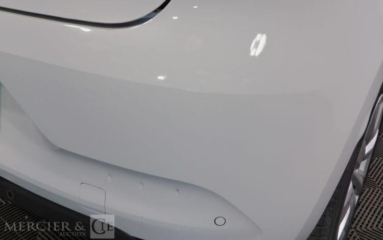RENAULT CLIO V STE SCE 75CH AIR NAV 5P BLANC FS-719-AD