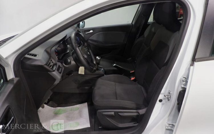 RENAULT CLIO V STE SCE 75CH AIR NAV 5P BLANC FS-719-AD