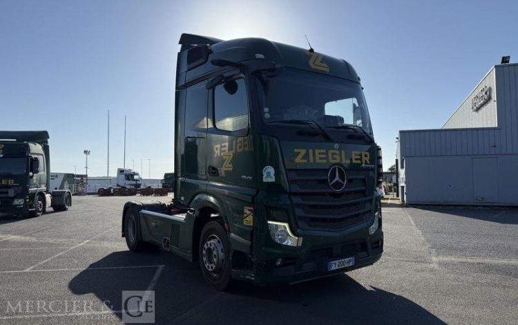 MERCEDES ACTROS 1845 VERT FY-200-HP