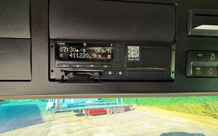 MERCEDES ACTROS 1845 VERT FY-200-HP