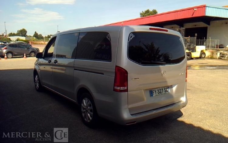 MERCEDES VITO 114 CDI LONG FINITION PRO EQUIPE POMPES FUNEBRES GRIS FY-327-SC