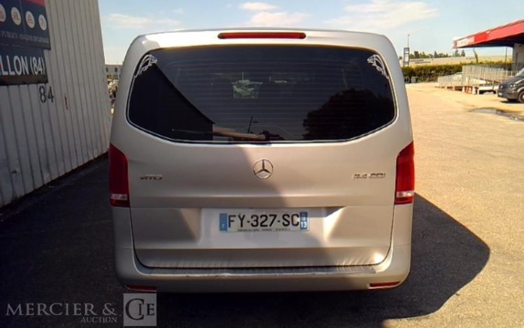 MERCEDES VITO 114 CDI LONG FINITION PRO EQUIPE POMPES FUNEBRES GRIS FY-327-SC