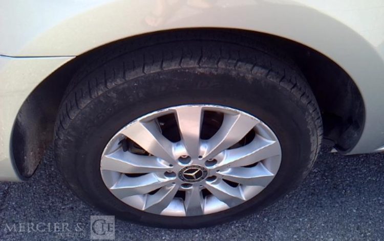MERCEDES VITO 114 CDI LONG FINITION PRO EQUIPE POMPES FUNEBRES GRIS FY-327-SC