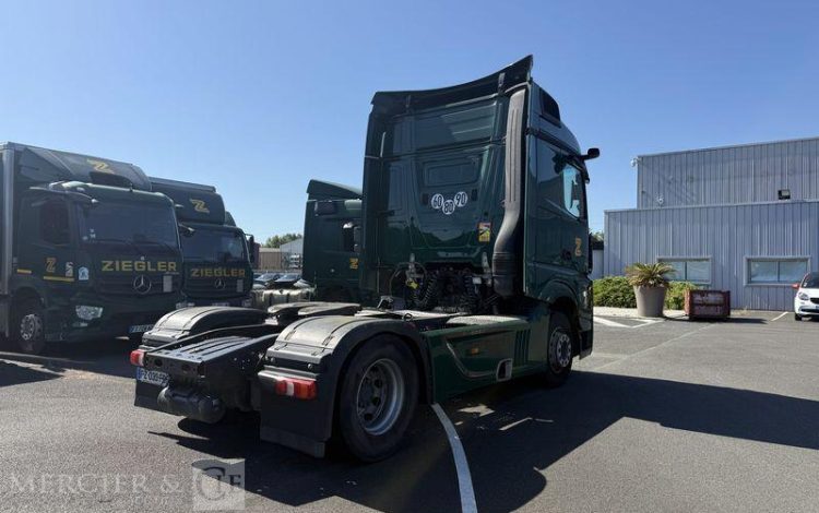 MERCEDES ACTROS 1845 VERT FZ-033-FB