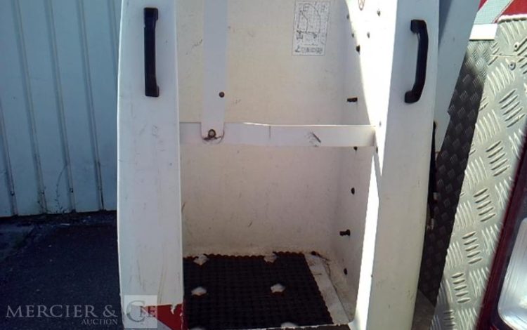 RENAULT TRAFIC NACELLE SUR VL L2H1 1200 145CH GD CONFORT 10M – 796H BLANC FZ-225-XL