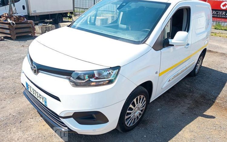 TOYOTA PROACE CITY  FZ-373-FY