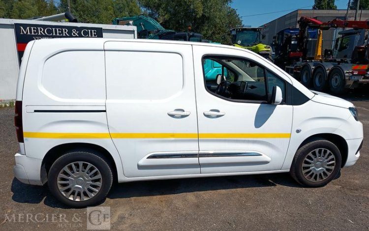 TOYOTA PROACE CITY  FZ-373-FY