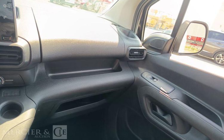 TOYOTA PROACE CITY  FZ-373-FY