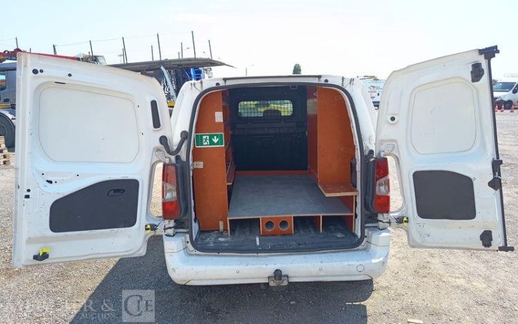 TOYOTA PROACE CITY  FZ-373-FY
