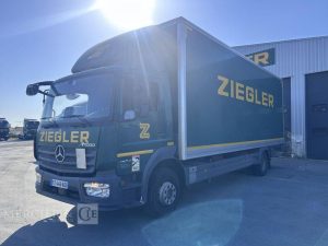 MERCEDES ATEGO 1324 CAISSE HAYON VERT FZ-446-AD