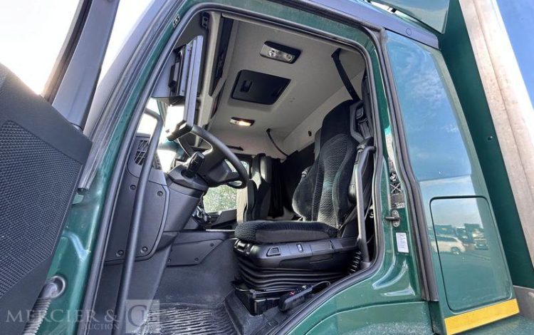 MERCEDES ACTROS 1833 CAISSE HAYON BVA VERT FZ-728-AD